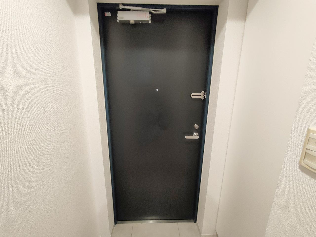 マイナビSTAYグランド立川曙町 208 玄関