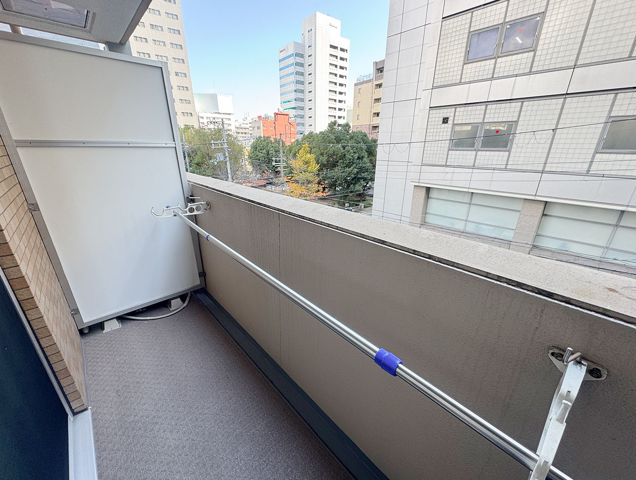 マイナビSTAYメゾン梅田 403 バルコニー