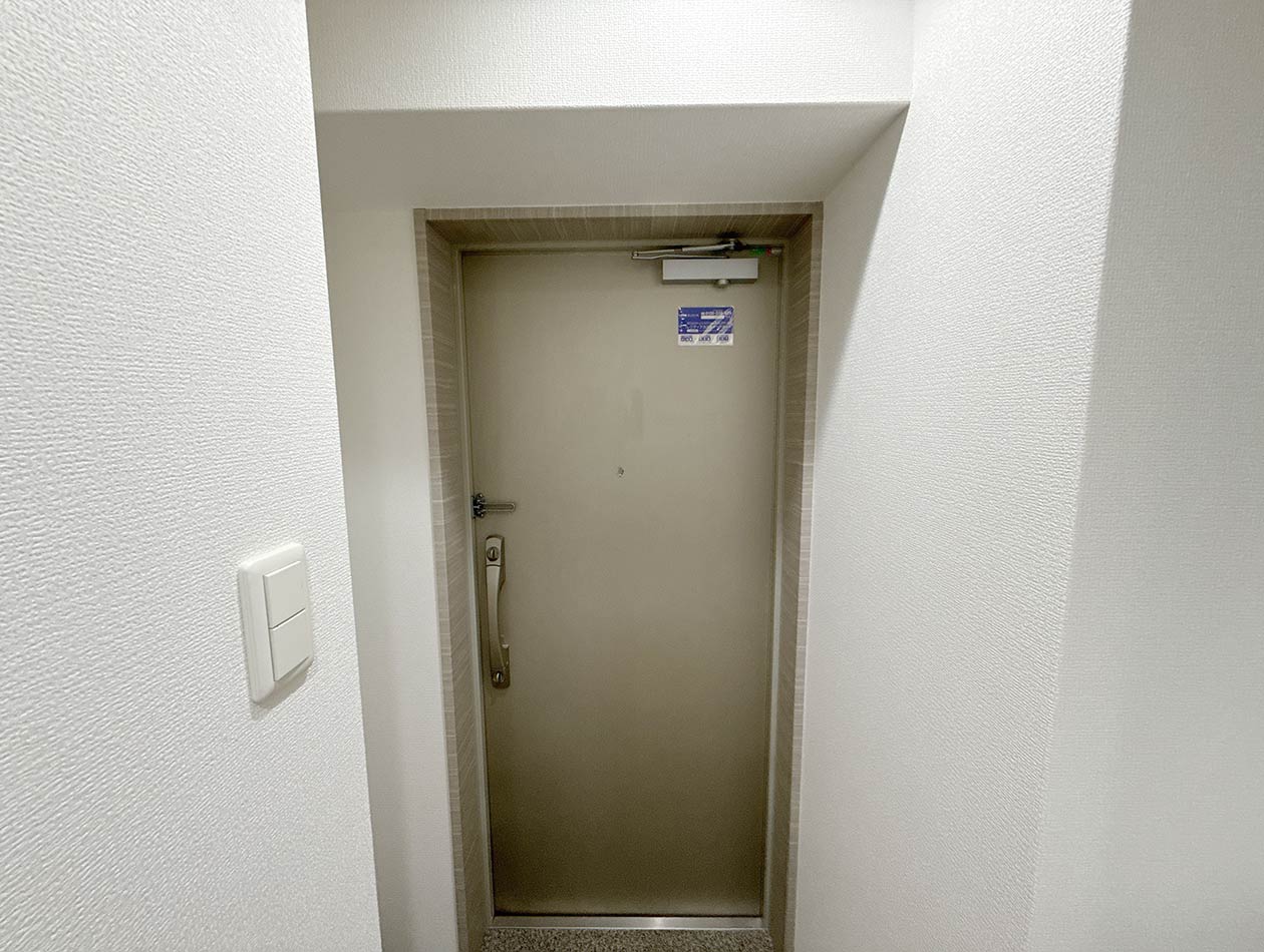 マイナビSTAYミライエ浦安北栄 305 玄関