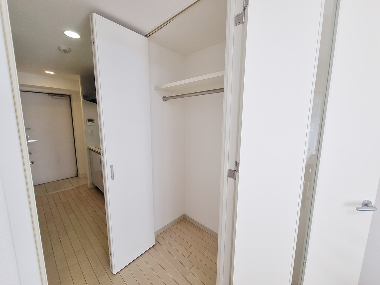 マイナビSTAY西新宿7 705 居室・リビング設備