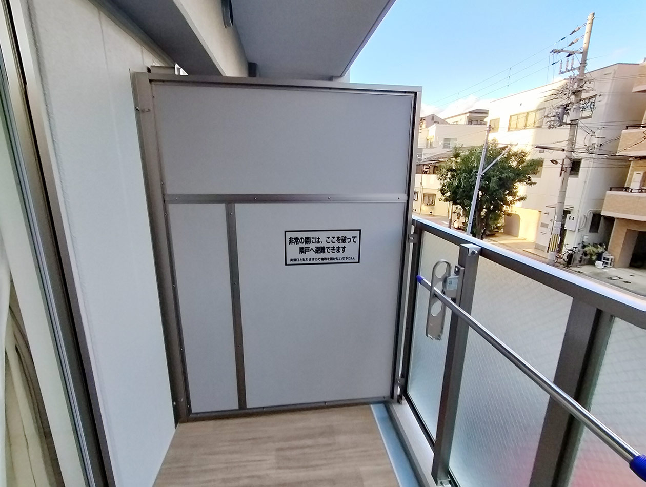 マイナビSTAY弁天町桜通レジデンス 209 バルコニー