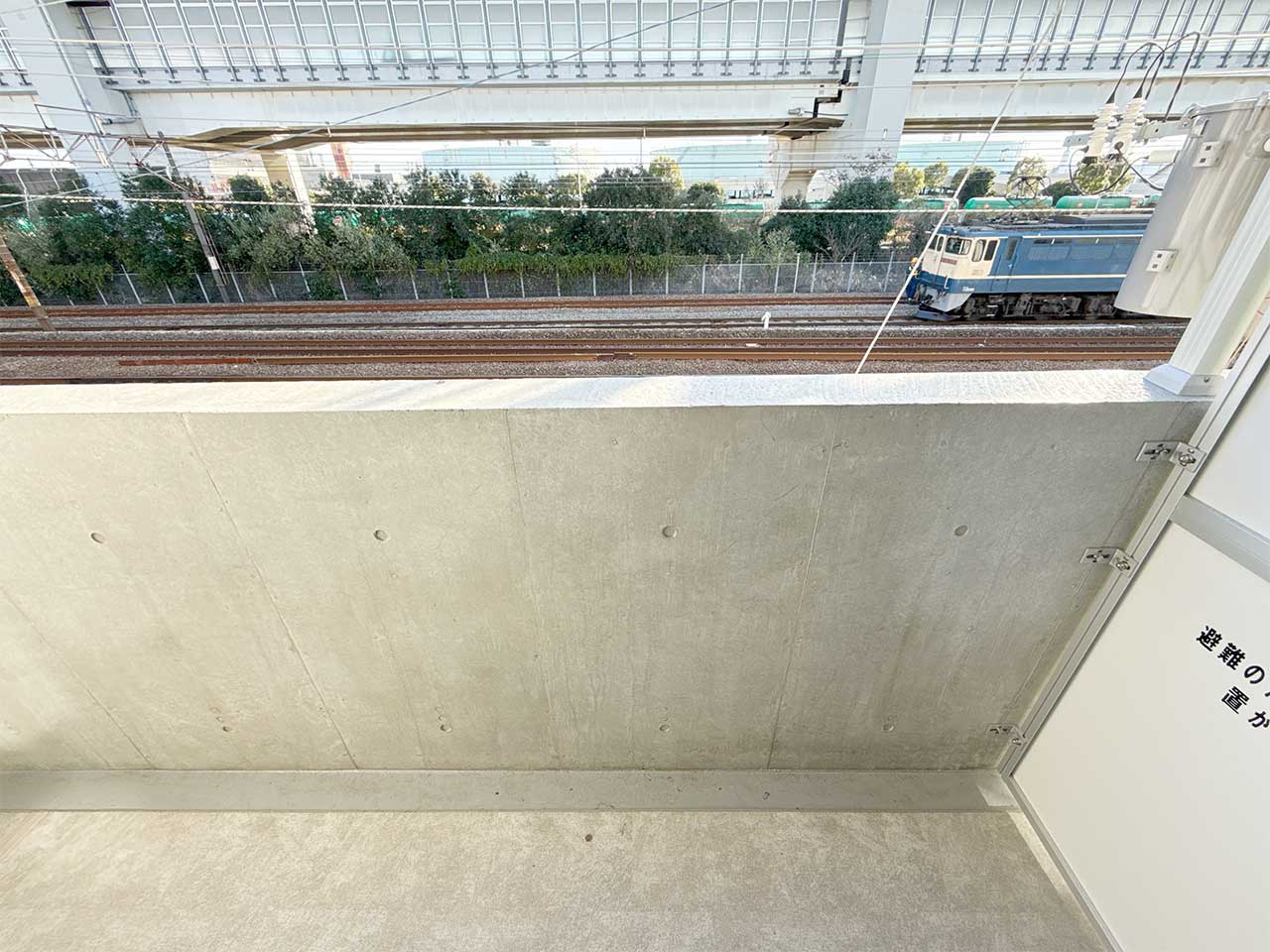 マイナビSTAYトワイライトヒルズ横浜根岸 305 バルコニー