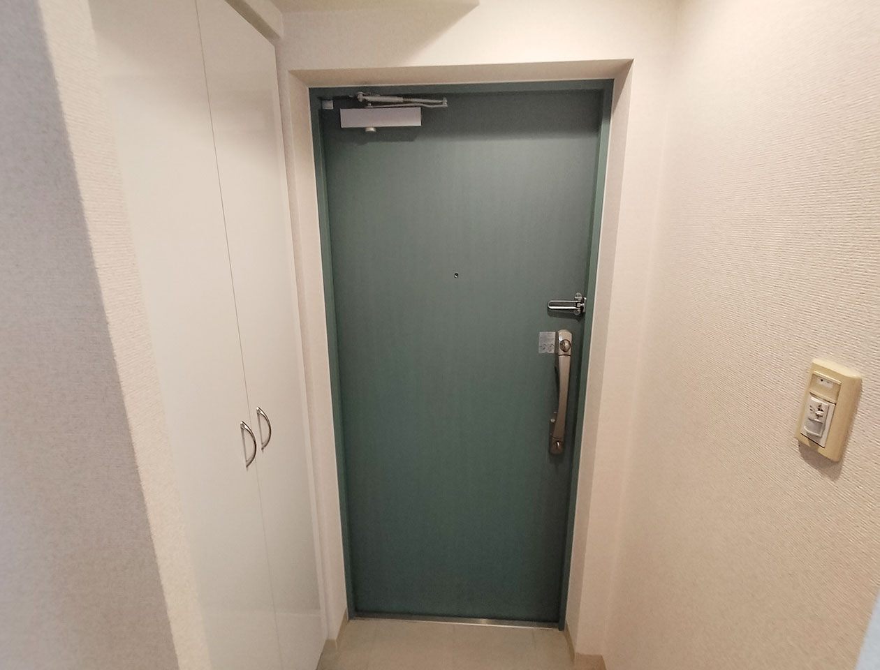 マイナビSTAY北浜 608 玄関