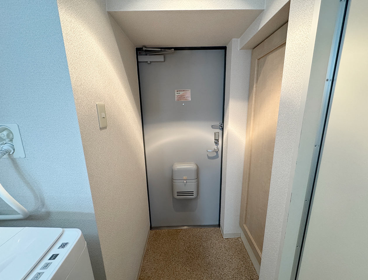 マイナビSTAY梅田東 337 玄関