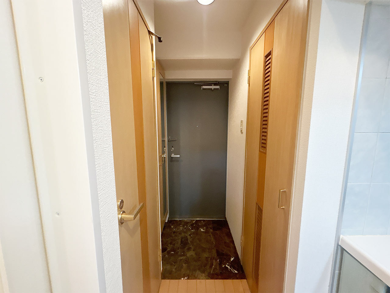 マイナビSTAYミライエ渋谷グランドストリート 307 玄関