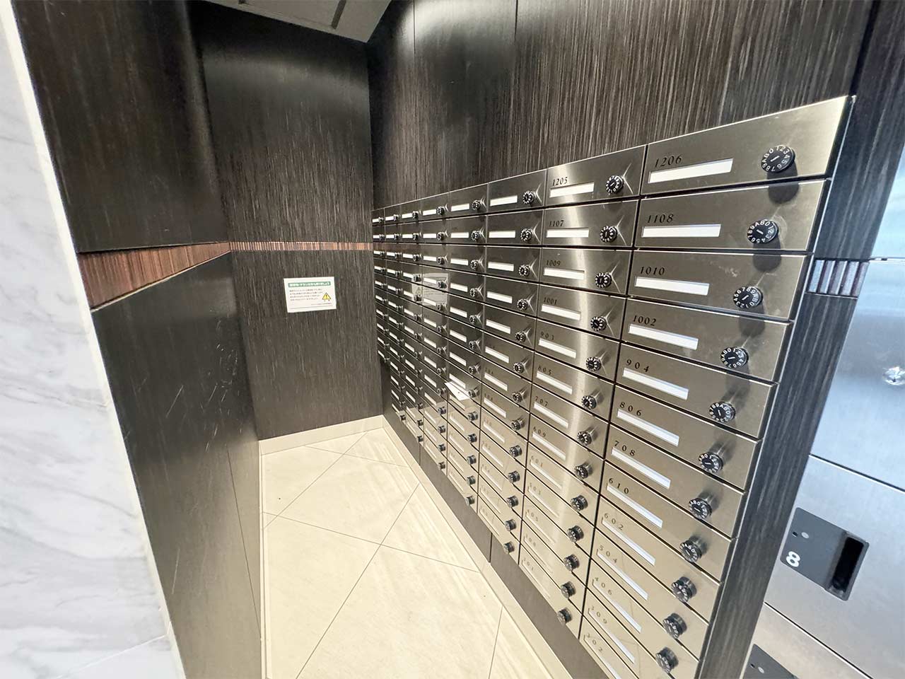 マイナビSTAY江坂WEST 807 共用部