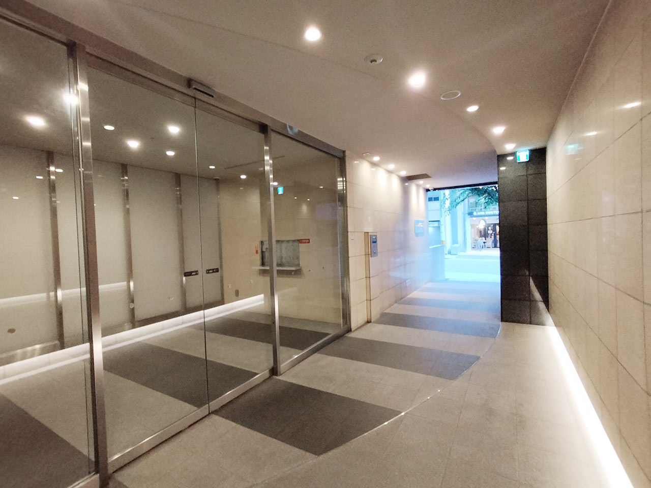 マイナビSTAY大阪セントラル 402 共用部
