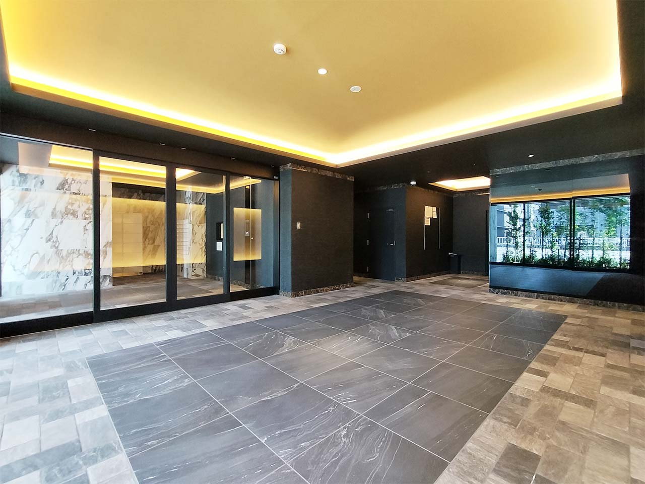 マイナビSTAYモンターニュ西横浜 410 共用部